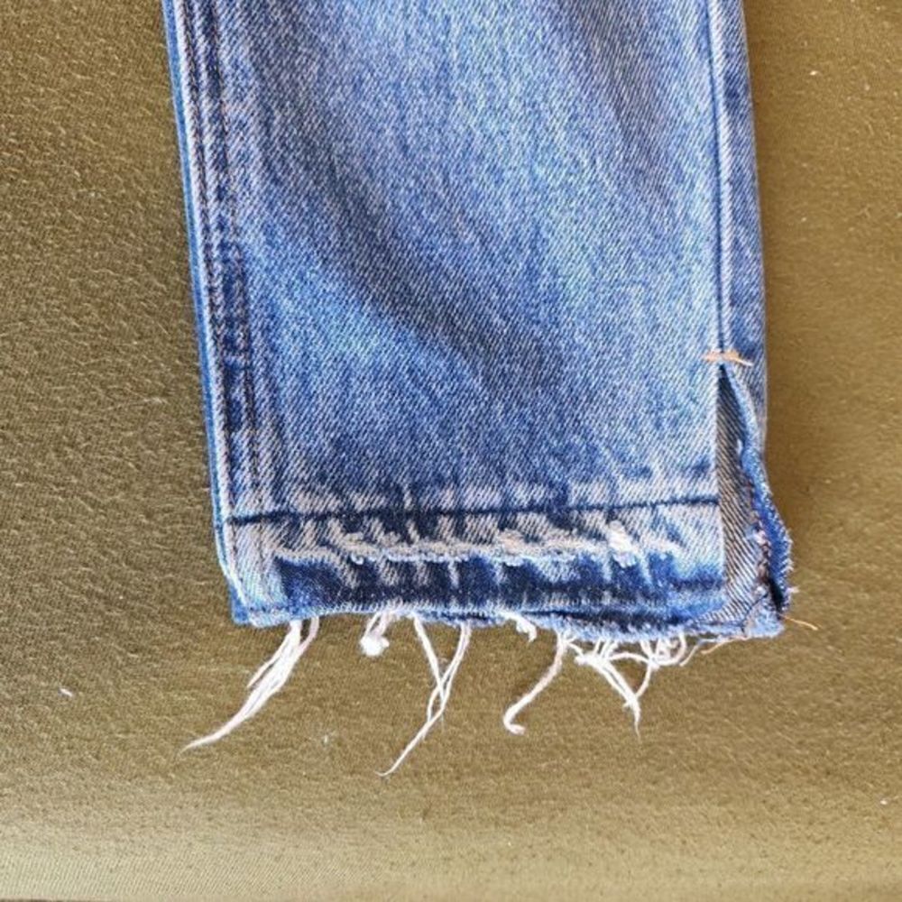Re-Release Le Original Raw Edge High Waist Jeans - Picture 8 of 15